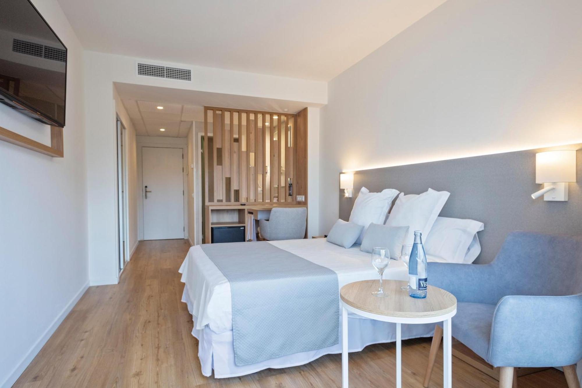 Double Room,1545725932:JPEG